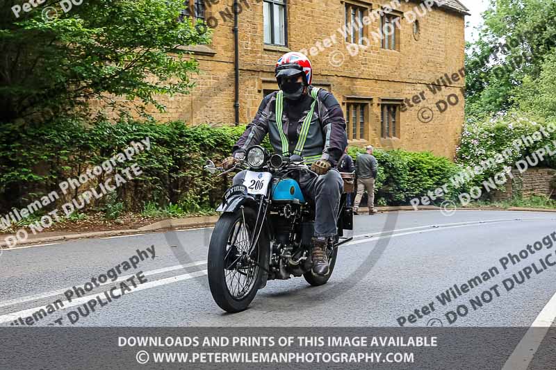 Vintage motorcycle club;eventdigitalimages;no limits trackdays;peter wileman photography;vintage motocycles;vmcc banbury run photographs